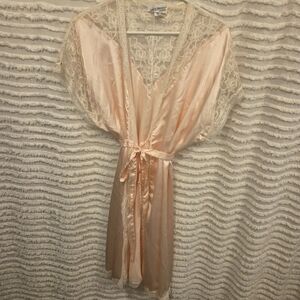Lily of France Lace Robe In A Peachy‎ Pink Color